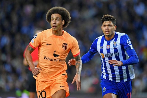 巨牛盈 记者：标准列日总监下周将接触维特塞尔，球员对加盟持开放态度