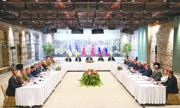 智赢策略 俄乌博弈升级普京会下总攻令吗，一场决战临近？